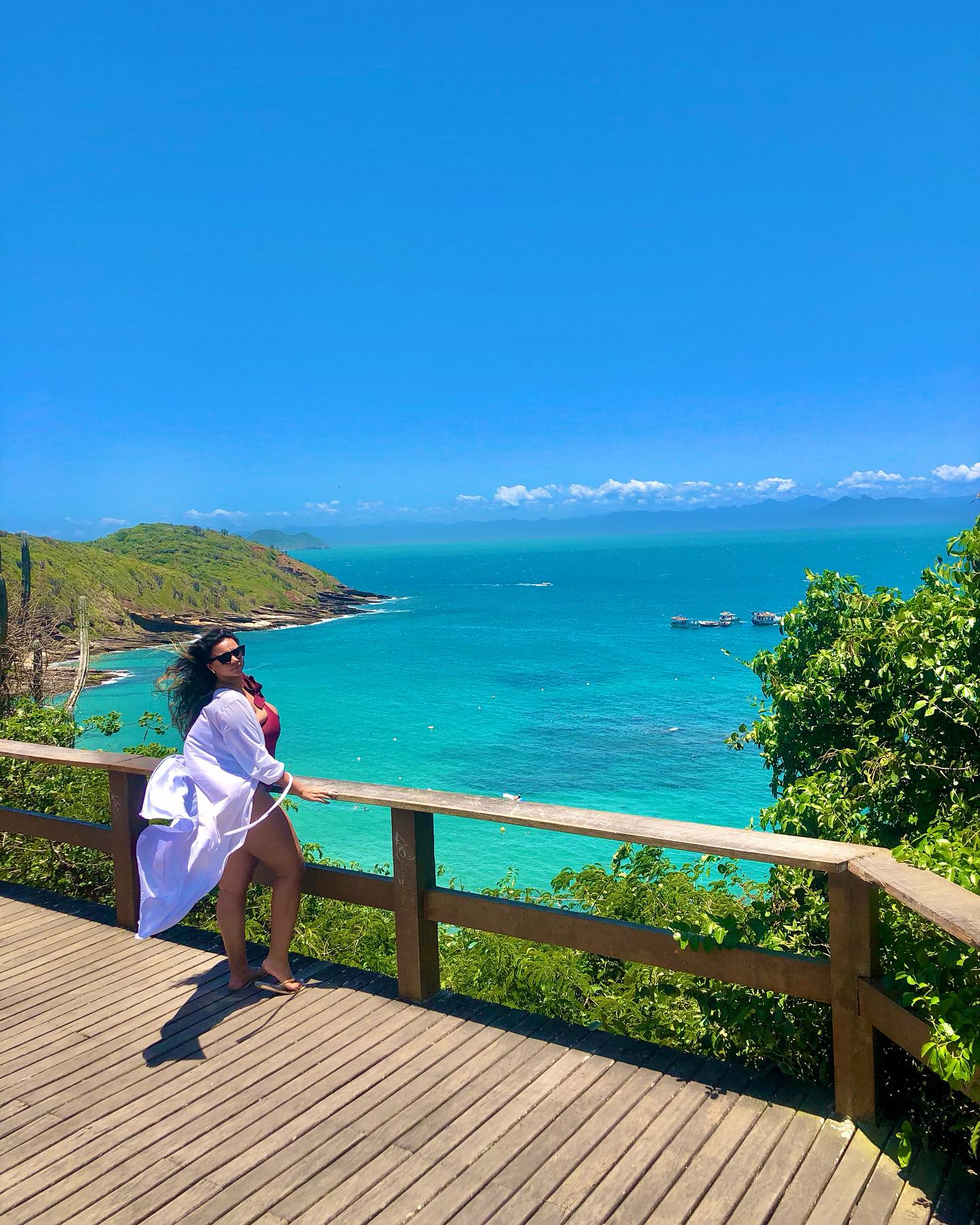 Passeio de buggy em Búzios com vista para as praias da península