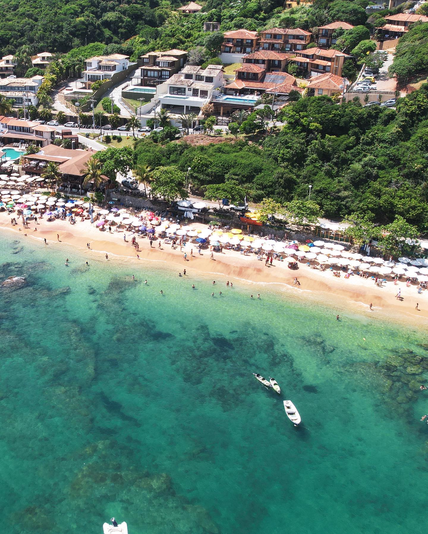 Paseo en buggy privativo en Búzios recorriendo playas y miradores — guía completa en español 2026