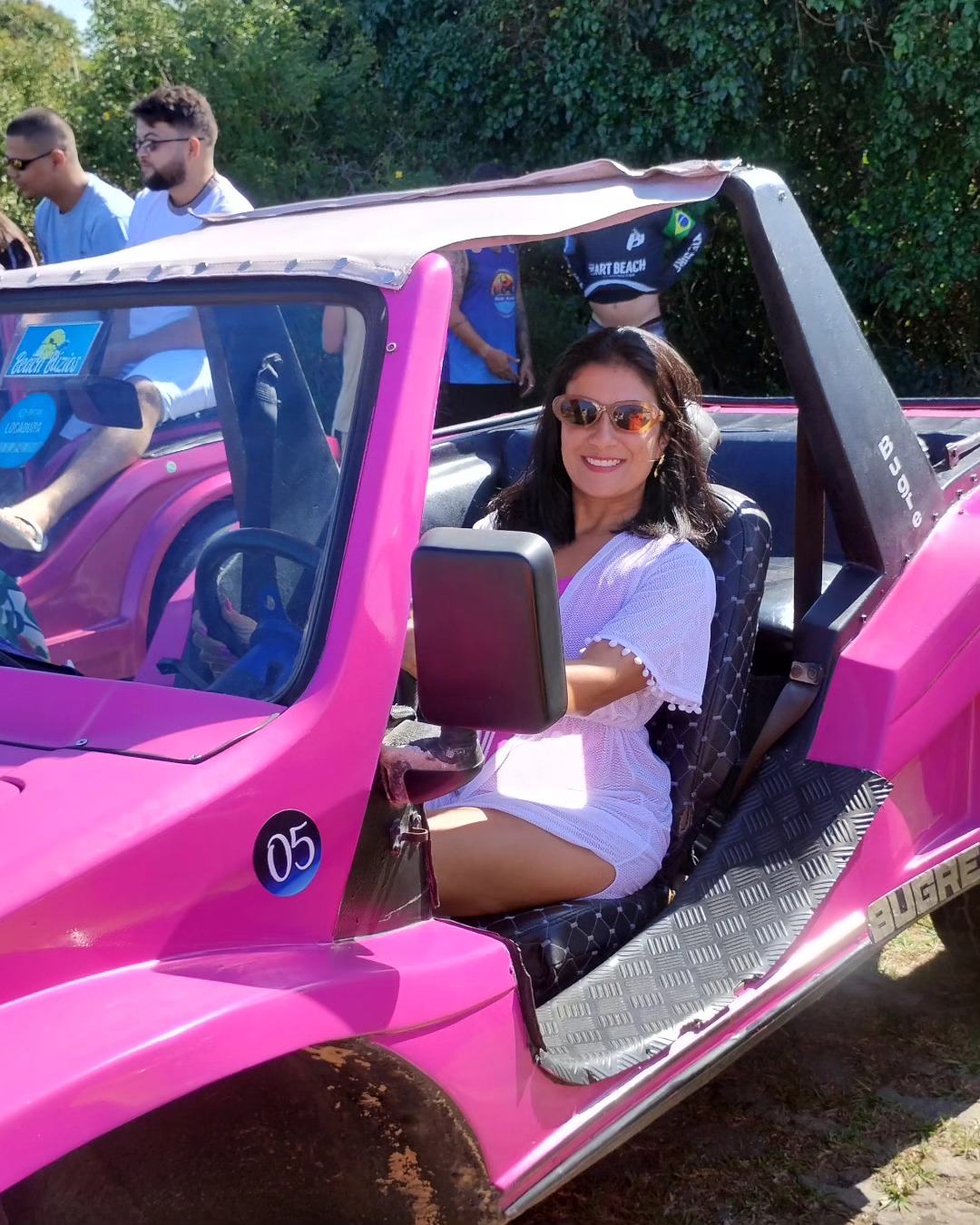 Locação de buggy em Búzios — diária 24 horas com entrega na pousada sem pagamento antecipado e sem cartão físico